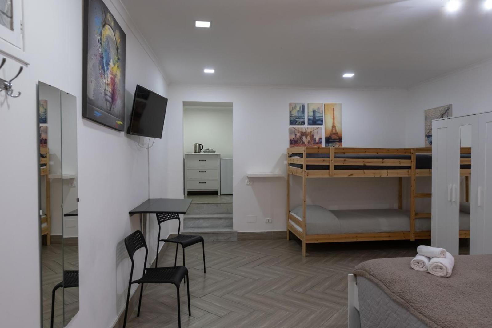 Toledo Road 429 Hotel Napoli Ngoại thất bức ảnh