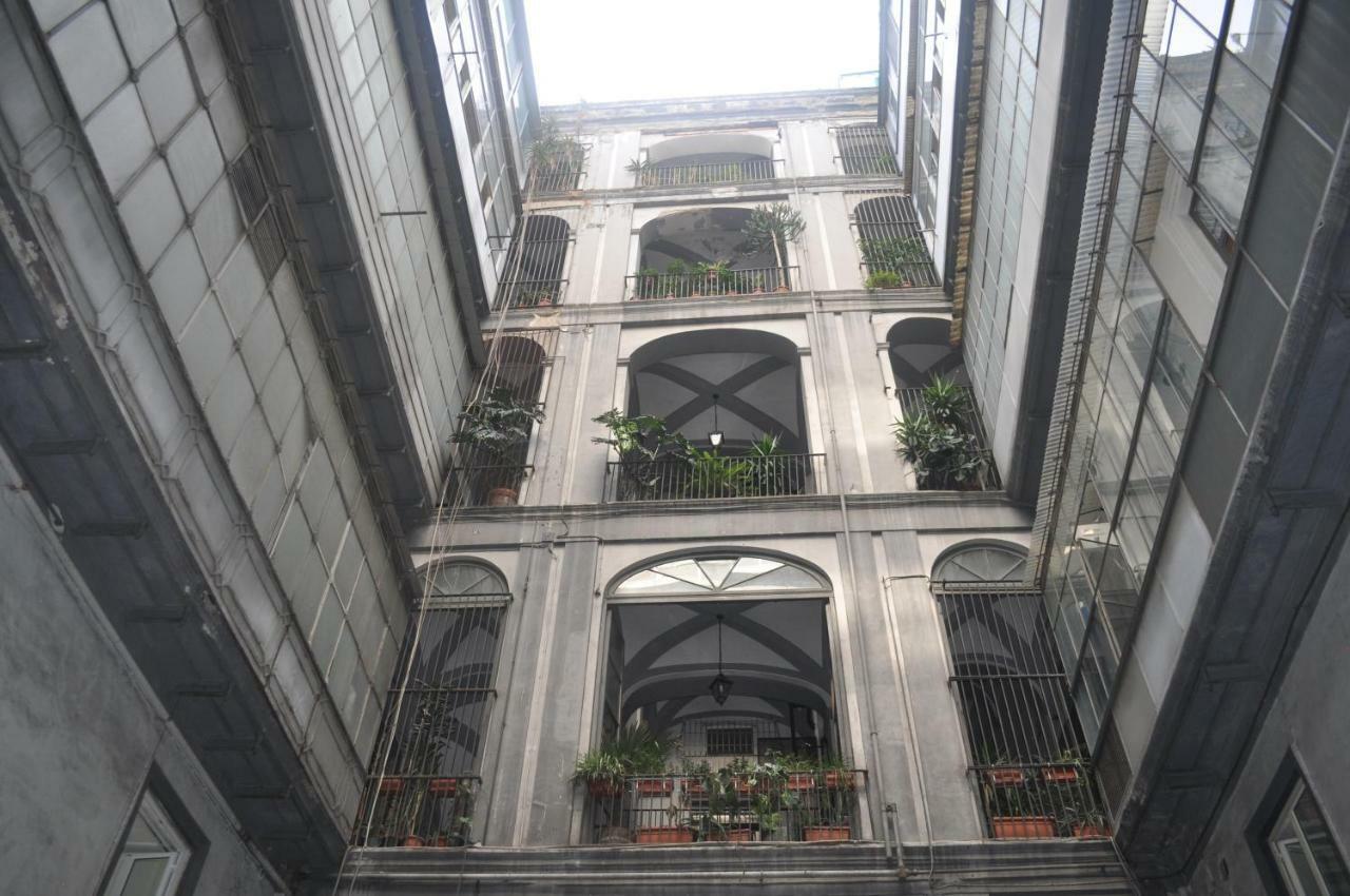 Toledo Road 429 Hotel Napoli Ngoại thất bức ảnh